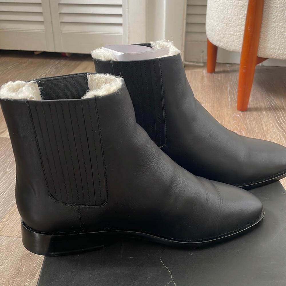 J Crew leather bootie with Fur Lining